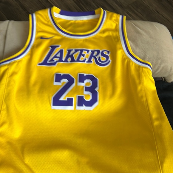 Lebron James Lakers Jersey size Large -#23 - Picture 1 of 5